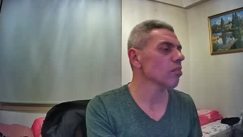 Snapshot of lily_lovelyman_ chatting on December 4, 7:11 pm lily lovelyman online show from December 4, 7:11 pm