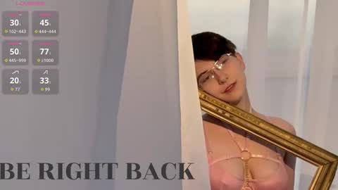 Lily online show from November 6, 2:45 am