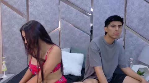 Snapshot of lily_y_finn chatting on November 19, 3:23 pm LYLY Y FINN online show from November 19, 3:23 pm