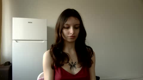 lilycandy_ online show from March 10, 12:48 pm