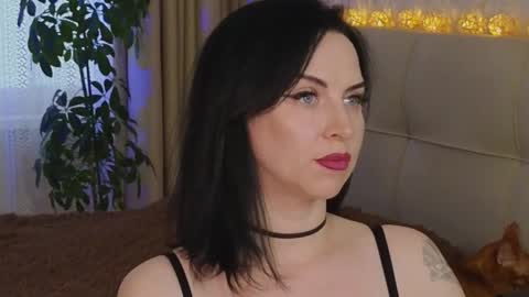 Lily online show from September 14, 2:38 pm