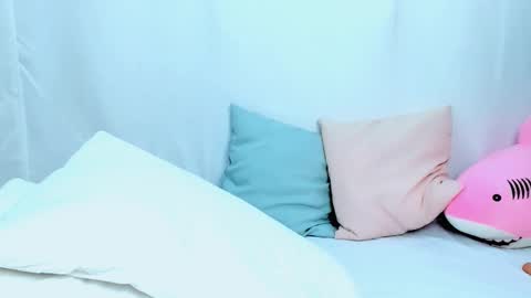 lilydavisss online show from October 1, 2:28 am