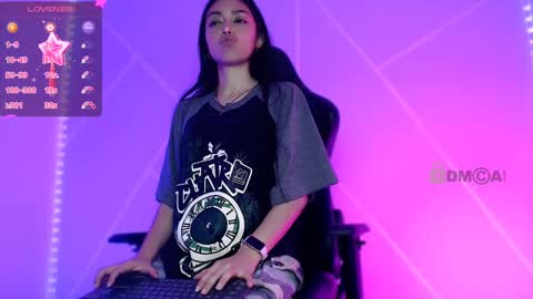 Liliana louise online show from March 6, 2:18 pm