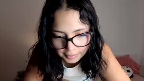 Snapshot of lilypanda chatting on November 14, 9:57 pm LillyPanda online show from November 14, 9:57 pm