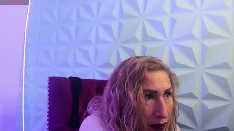 Lily Queen online show from September 10, 12:16 pm