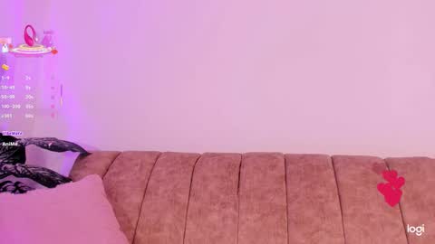 Lily  online show from September 22, 9:33 am