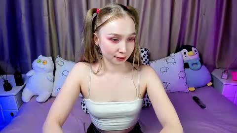 Lilian online show from February 23, 6:39 am