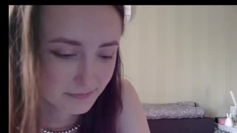 Snapshot of lilyxsky chatting on February 26, 3:30 pm LilyXSky online show from February 26, 3:30 pm