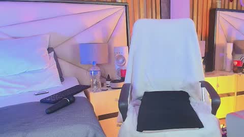 Lilly online show from September 30, 2:33 pm