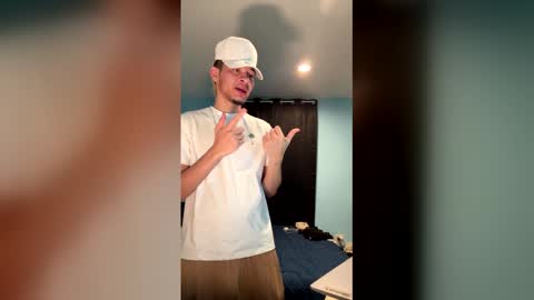 lima_tunes online show from December 18, 3:23 am