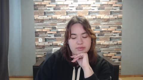 Snapshot of limalagris chatting on February 21, 10:39 am busty princess online show from February 21, 10:39 am