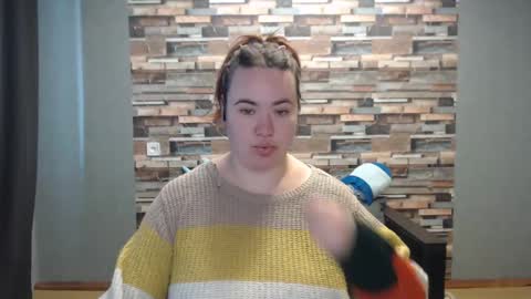 Snapshot of limalagris chatting on February 23, 7:33 am busty princess online show from February 23, 7:33 am