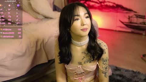 Lin Use menu to play with me  online show from February 3, 5:24 pm