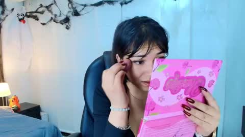  Lina Bedoya  online show from November 13, 11:53 am