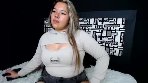 Lina Browm online show from February 2, 1:34 am