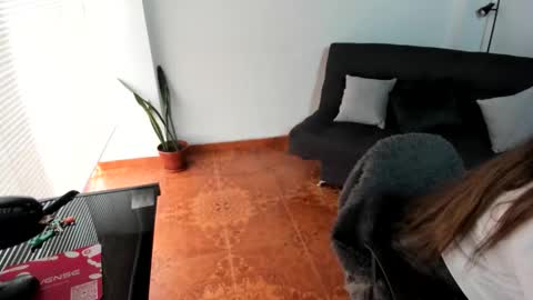 Lina Browm online show from September 25, 2:10 pm