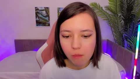 Lina online show from March 2, 5:33 am