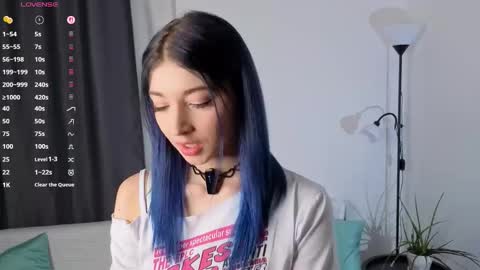 Lina online show from October 12, 2:05 pm