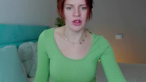 lina_muse_ online show from November 25, 4:07 pm