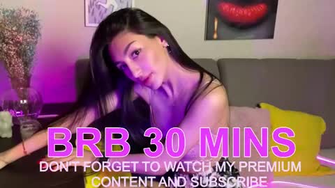 Lina Robbins  online show from March 11, 1:26 am