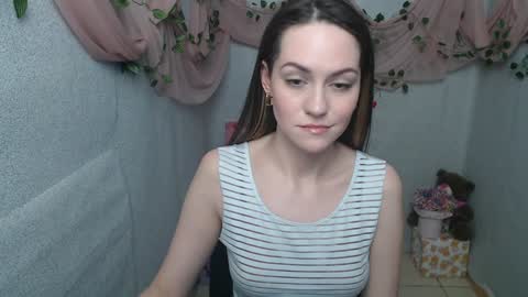 Snapshot of lina_star_s chatting on January 16, 9:48 am Lina online show from January 16, 9:48 am