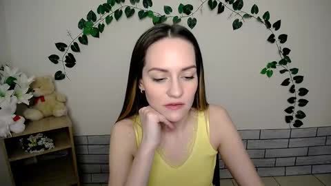 Snapshot of lina_star_s chatting on January 25, 6:45 am Lina online show from January 25, 6:45 am