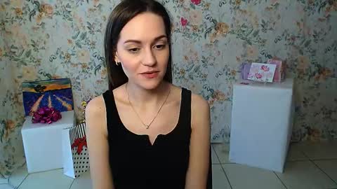 Snapshot of lina_star_s chatting on March 10, 7:21 am Lina online show from March 10, 7:21 am