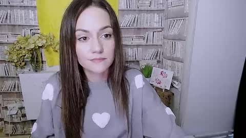 Snapshot of lina_star_s chatting on October 6, 5:27 am Lina online show from October 6, 5:27 am