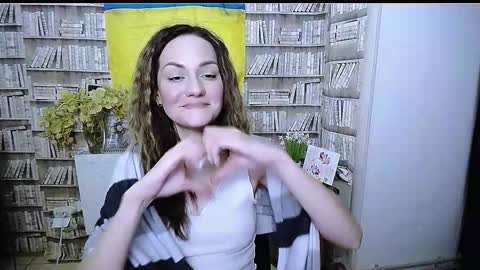 Snapshot of lina_star_s chatting on December 16, 4:01 pm Lina online show from December 16, 4:01 pm