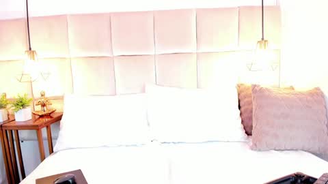 LinaGlam online show from January 20, 10:37 pm