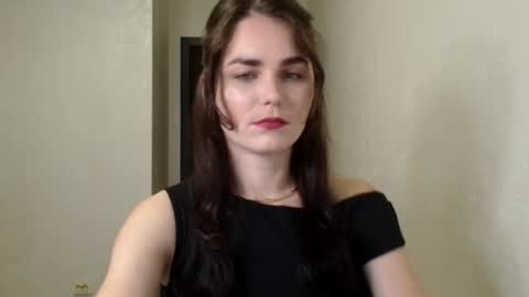 Linda online show from September 22, 6:43 pm