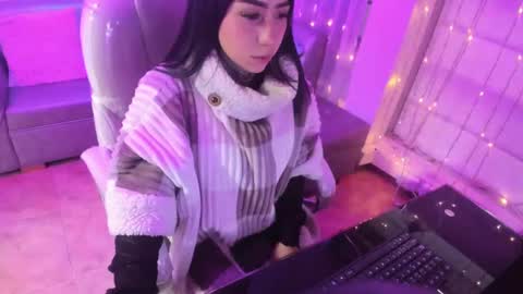 linda miller online show from February 25, 11:19 am