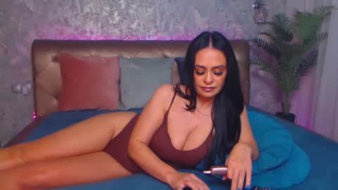 Linda online show from September 30, 2:05 am