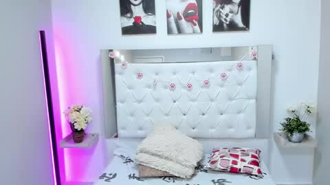 Linda Carterr online show from February 19, 8:52 pm