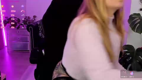 Linda  --  online show from March 7, 5:17 pm