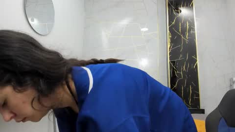  Lindsey  online show from November 30, 1:04 pm