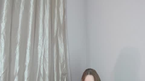 Snapshot of lindseyfirst chatting on November 12, 11:03 pm Lindsey online show from November 12, 11:03 pm