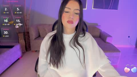 Lindsey Moss online show from December 23, 6:11 am