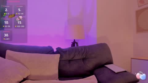 Lindsey Moss online show from January 14, 6:45 am