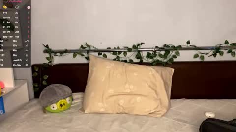 Kate online show from October 16, 1:23 pm