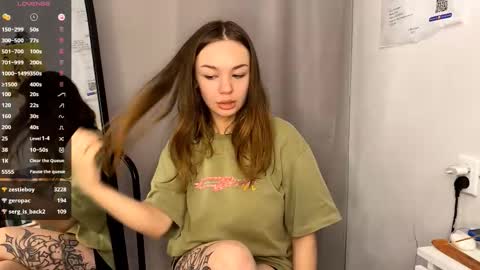 Kate online show from November 6, 7:04 pm