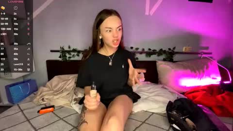 Kate online show from November 21, 2:27 pm