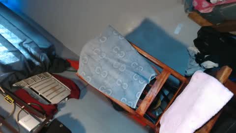 weng bustamante online show from January 24, 12:52 am