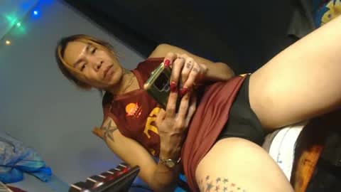 weng bustamante online show from March 7, 2:12 pm