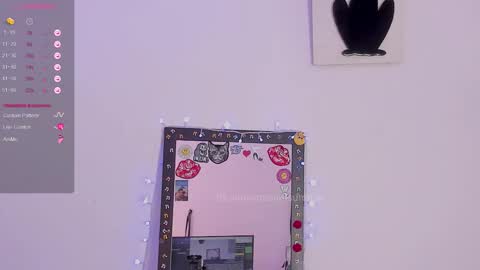 Snapshot of lips_sarasofia chatting on September 16, 2:45 am lips_sarasofia online show from September 16, 2:45 am