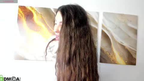 Lira revery online show from November 19, 1:05 am