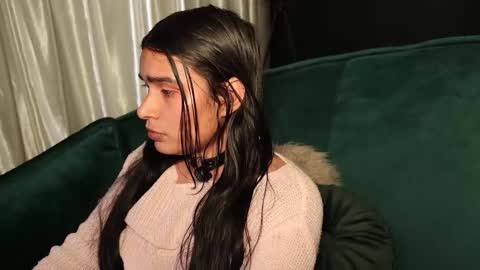 Lire online show from November 20, 3:28 am