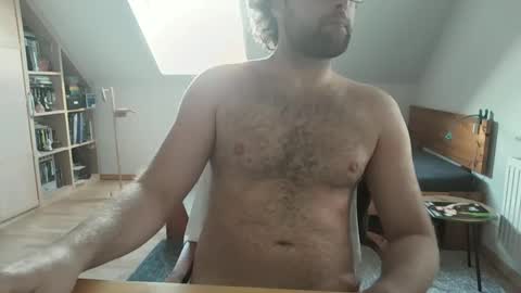 Snapshot of liropogo123456 chatting on October 19, 8:26 am liropogo123456 online show from October 19, 8:26 am