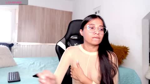 Snapshot of lisa_sexxy chatting on September 10, 2:06 pm faisury online show from September 10, 2:06 pm