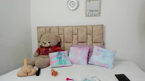 lisa will online show from October 6, 8:39 pm